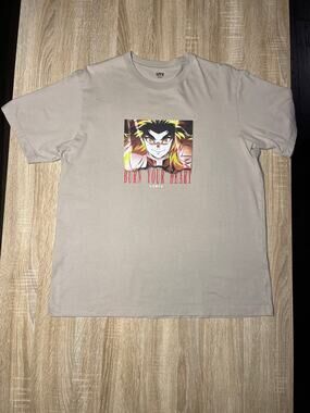 Uniqlo Demon Slayer Rengoku Kyojuro Burn Your Heart Brown TShirt Large